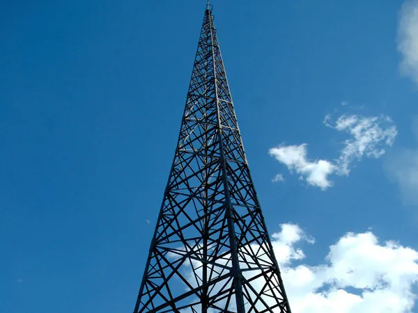 室外避雷塔与接地网