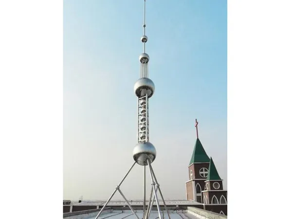 室外蒸馏塔要避雷针