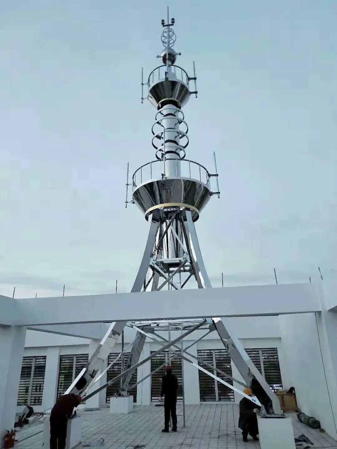 山西24米楼顶避雷塔型号