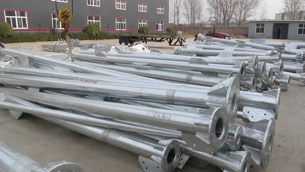 小区楼顶信号塔图片