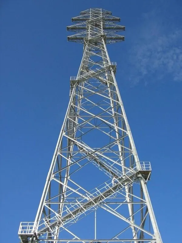 小区楼顶上建信号塔