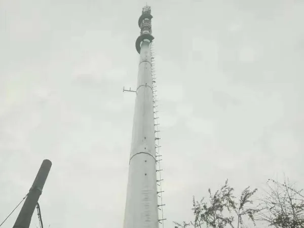 小区里有联通信号塔