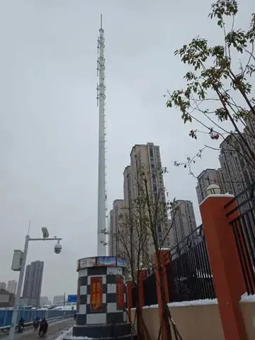 龙背墙山信号塔