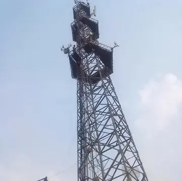 邻居楼顶建信号发射塔