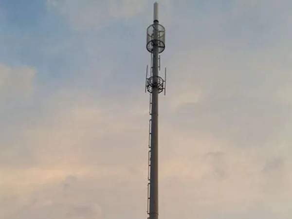 联通子弹头信号塔图片