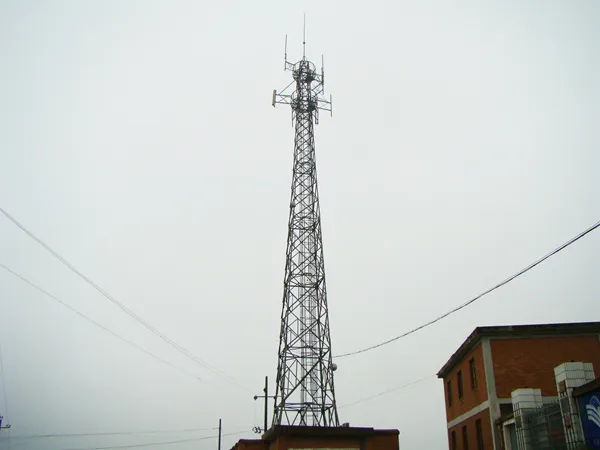 联通与移动公用5f信号塔么