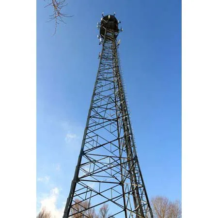 联通信号塔施工图片