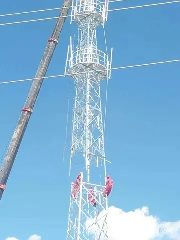 联通信号塔装修