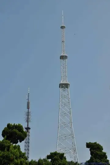 联通信号塔是纯铁