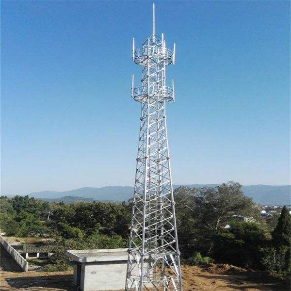 35米角钢通讯塔底座多大尺寸