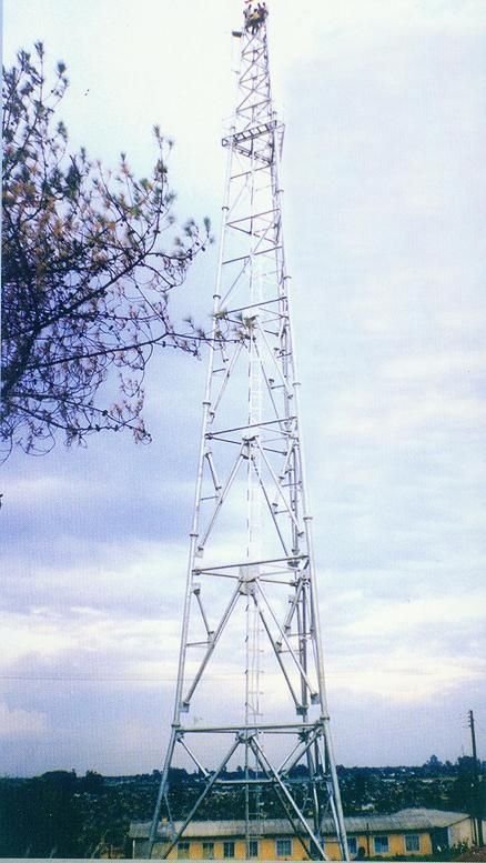 35米高的信号塔
