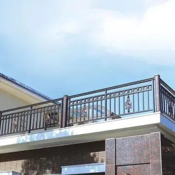 镀锌高速护栏板特点