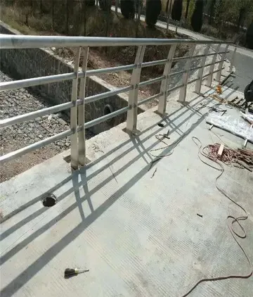 敦化高速护栏板压型设备