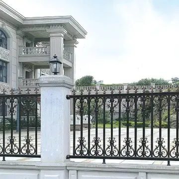 峨眉山高速公路护栏板滚压线