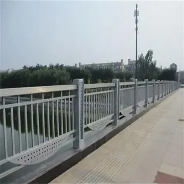 峨山高速路波形护栏施工