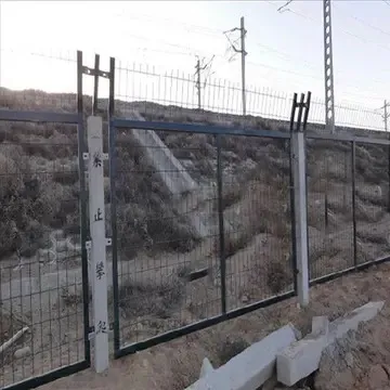 二波高速护栏板设备