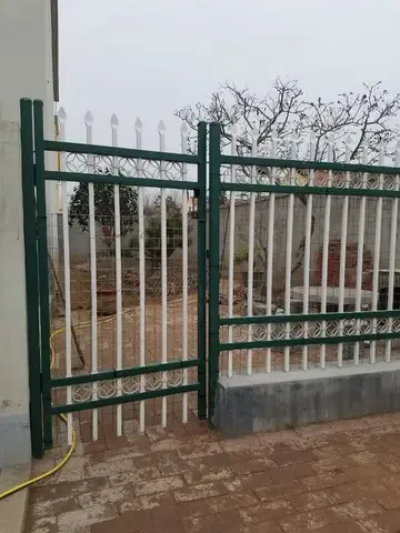 山东镀锌高速护栏板平板