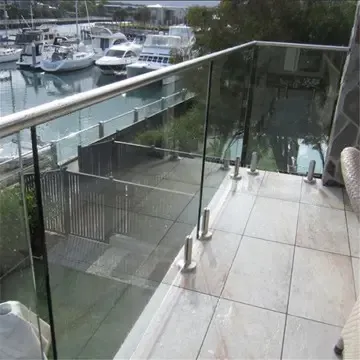 山东高速G2001高速更换护栏