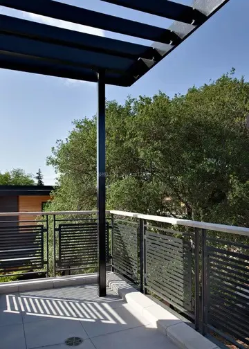 山东高速防护栏更换