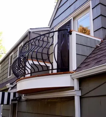 山东高速更换护栏板工程