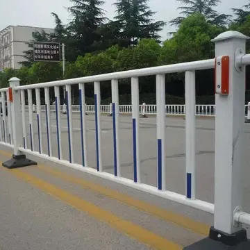 山东高速更换护栏包工多少一米