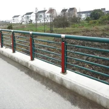 山东高速公路波形护栏厂家