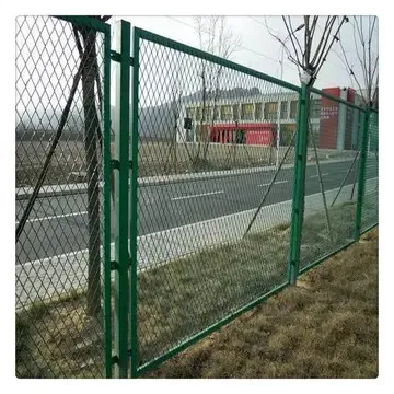 山东高速公路更换护栏