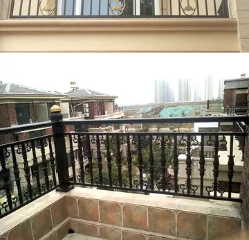 永年高速护栏托架安装
