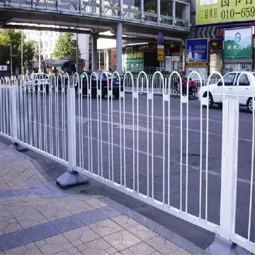 阿克苏高速护栏板生产厂家