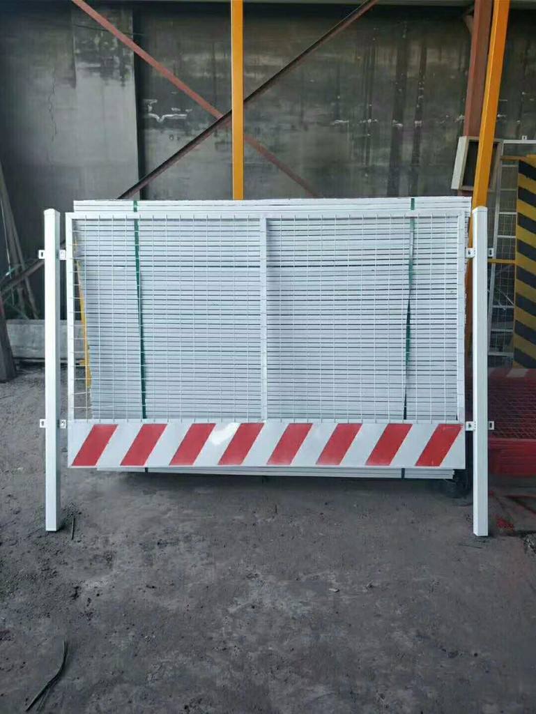 元江高速波形护栏工程