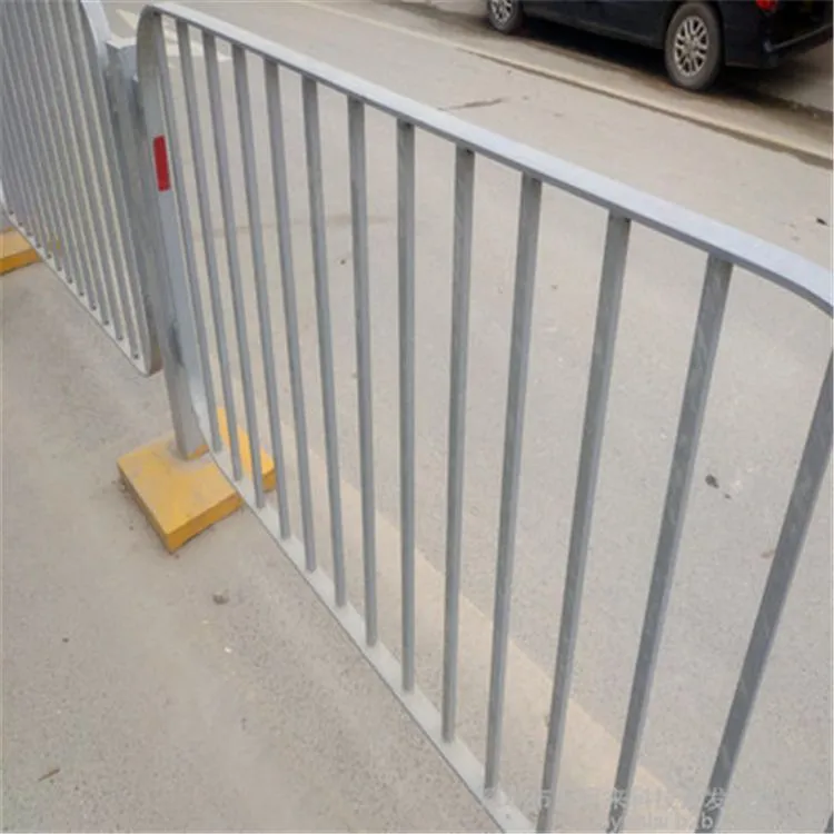 登封的高速护栏什么颜色