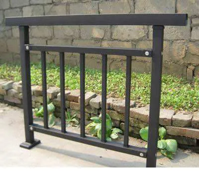 山东做高速护栏的厂家