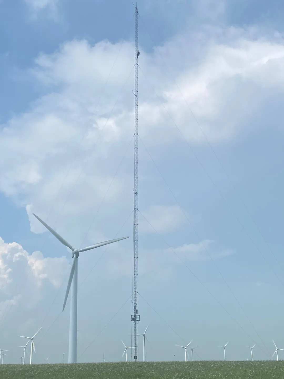 风电场测风塔 